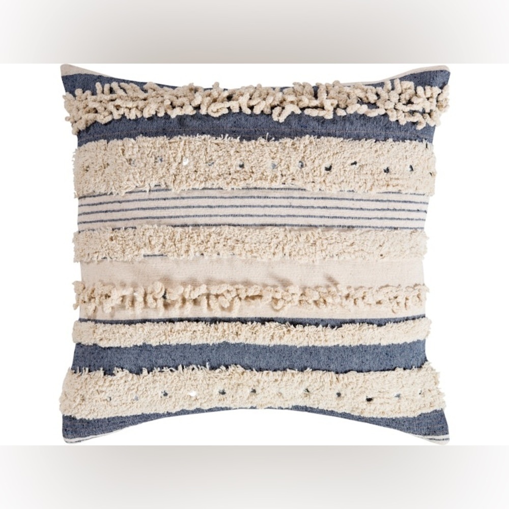 SURYA Temara TMA-006 18"H X 18"W Pillow Case